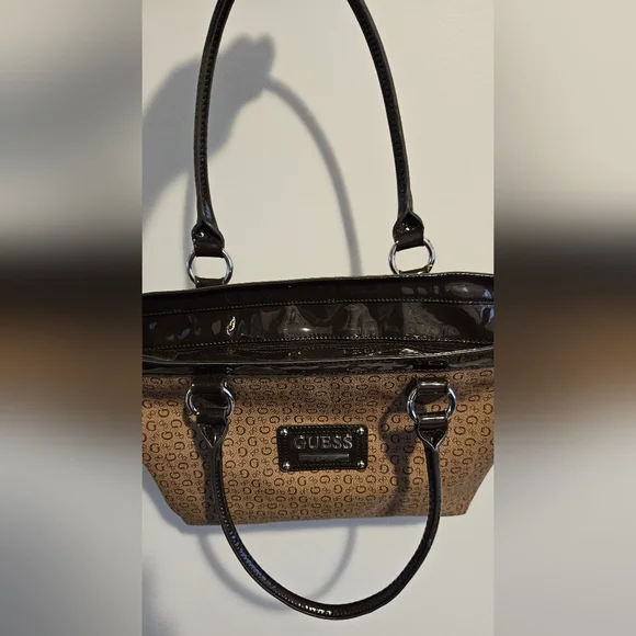 Guess Brown Signature Shoulder Tote Bag - Picture 11 of 15